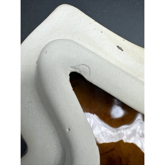 Vintage Glazed Ceramic Butterfly Pink Trinket Dish Stash Box - Picture 11 of 15